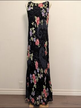 Sleeveless Black Floral Maxi Dress Beading And Low Back